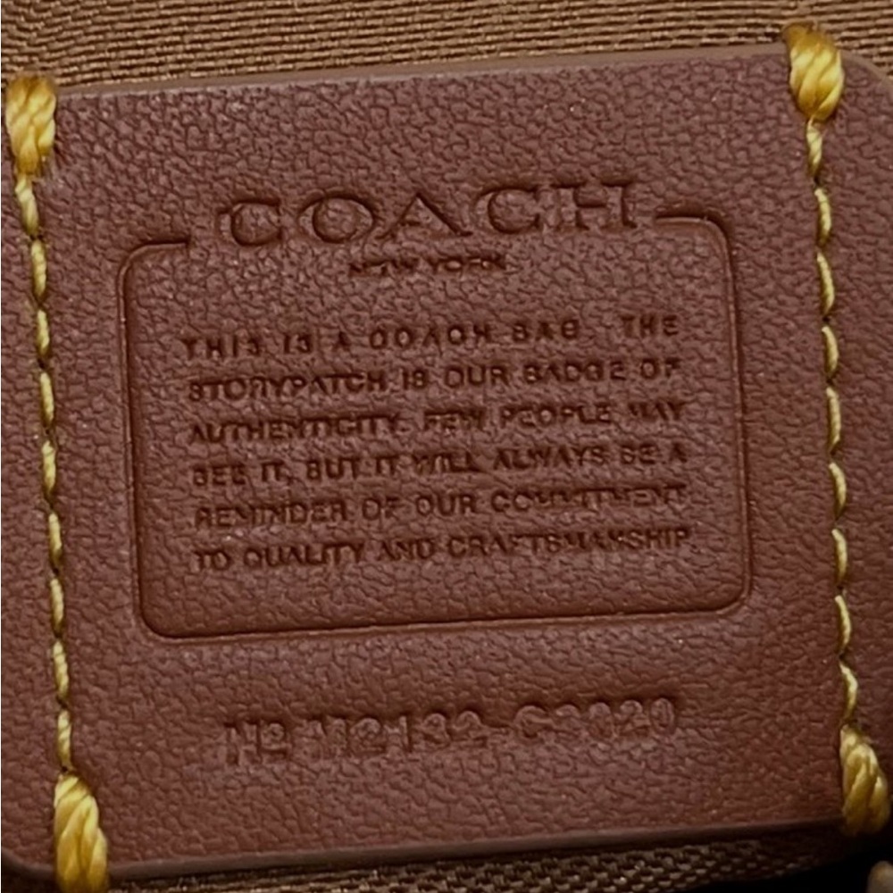 Coach Kitt Crosdbody Floral - Picture 5 of 8